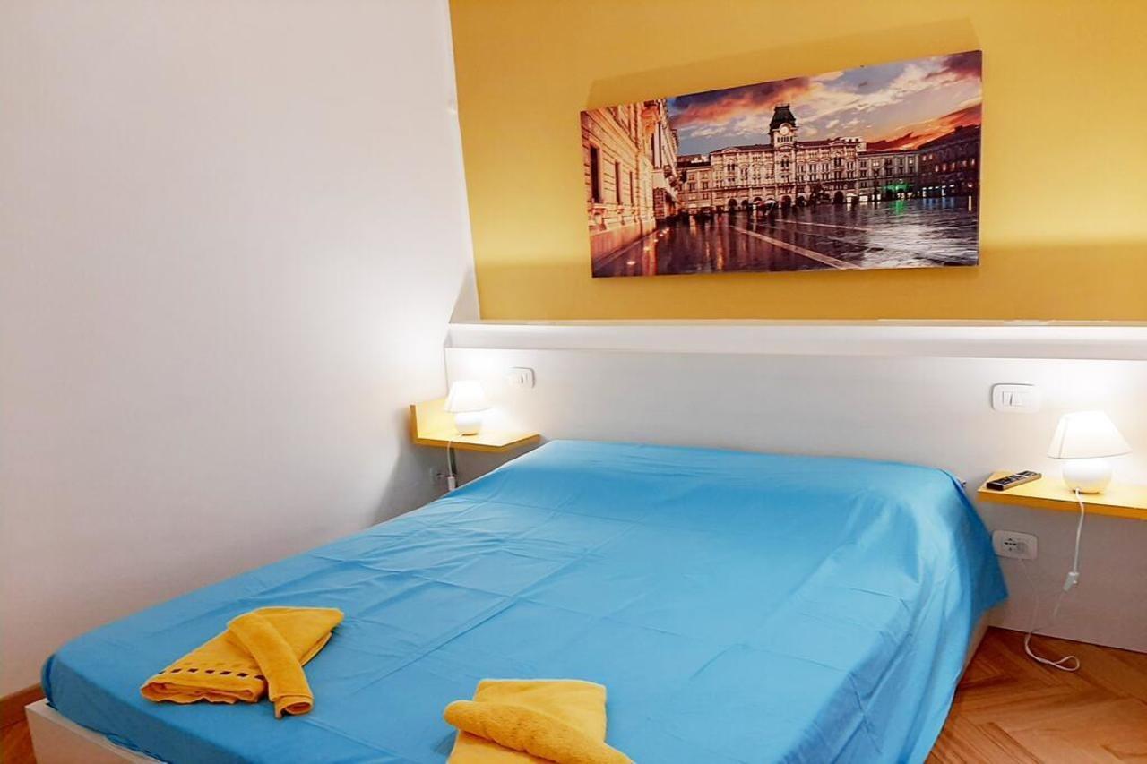 Trieste Center Rooms & Apartments - Fiori Di Триест Экстерьер фото